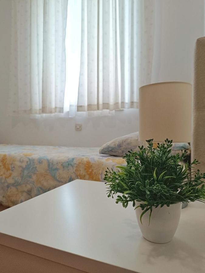 Apartment Lori Crikvenica Eksteriør billede
